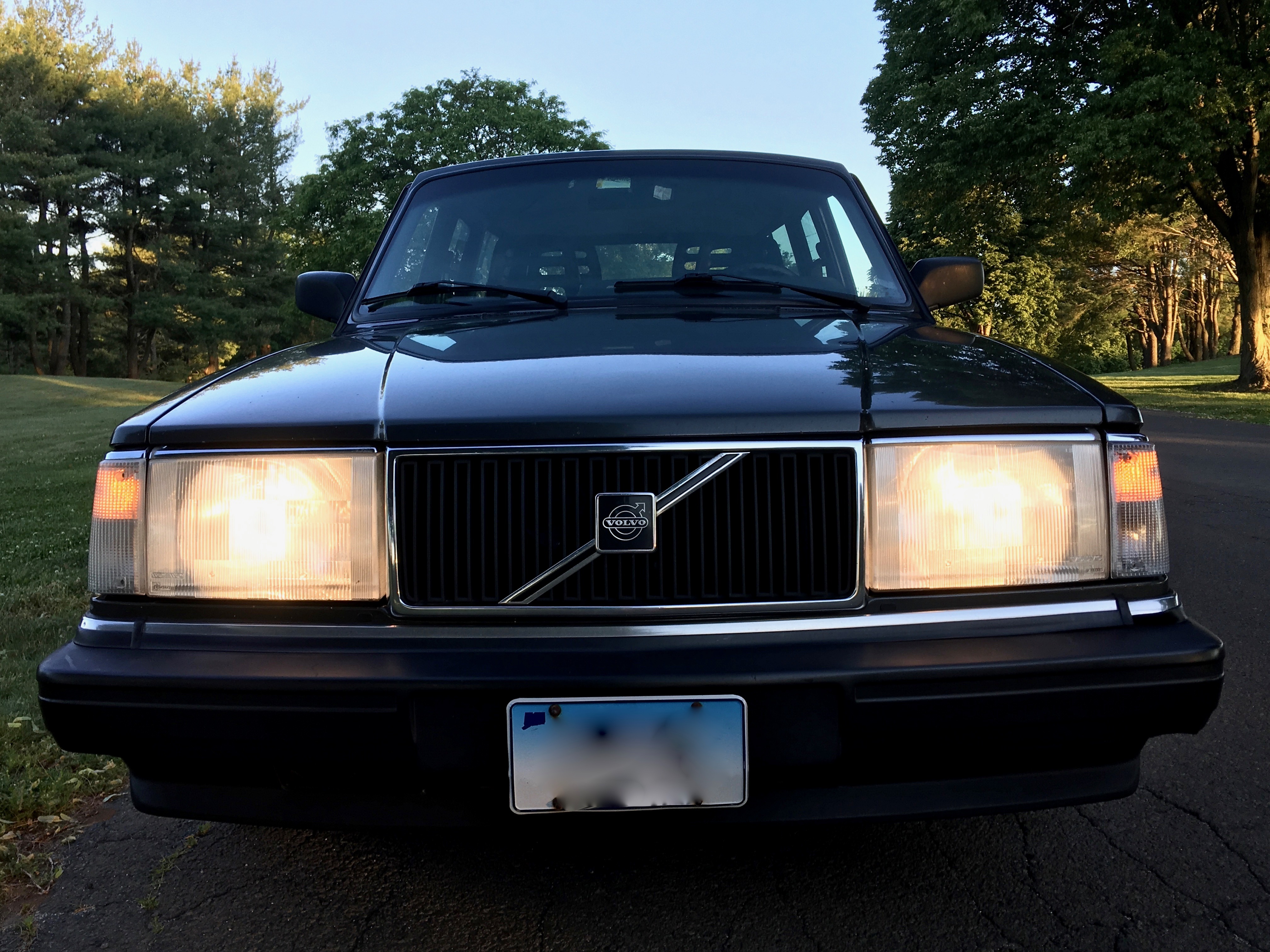 1993 Volvo 240 Wagon – 2.3L B230F Inline-Four, 4-Speed Automatic, Long-Term Original-Owner Car — photo 16